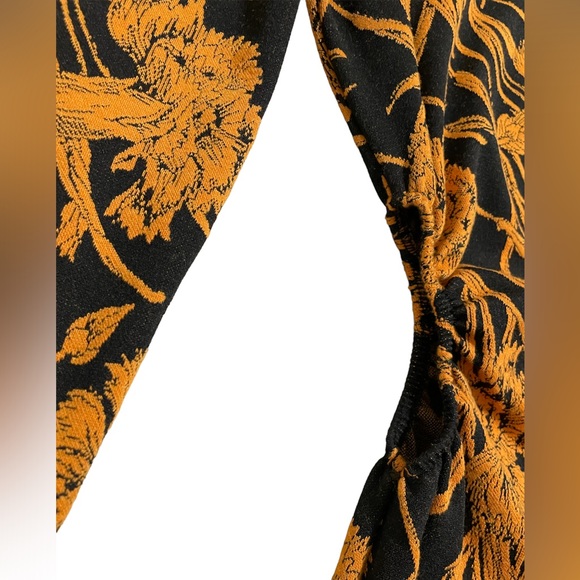 Zara Cut Out Dress - Picture 6 of 8